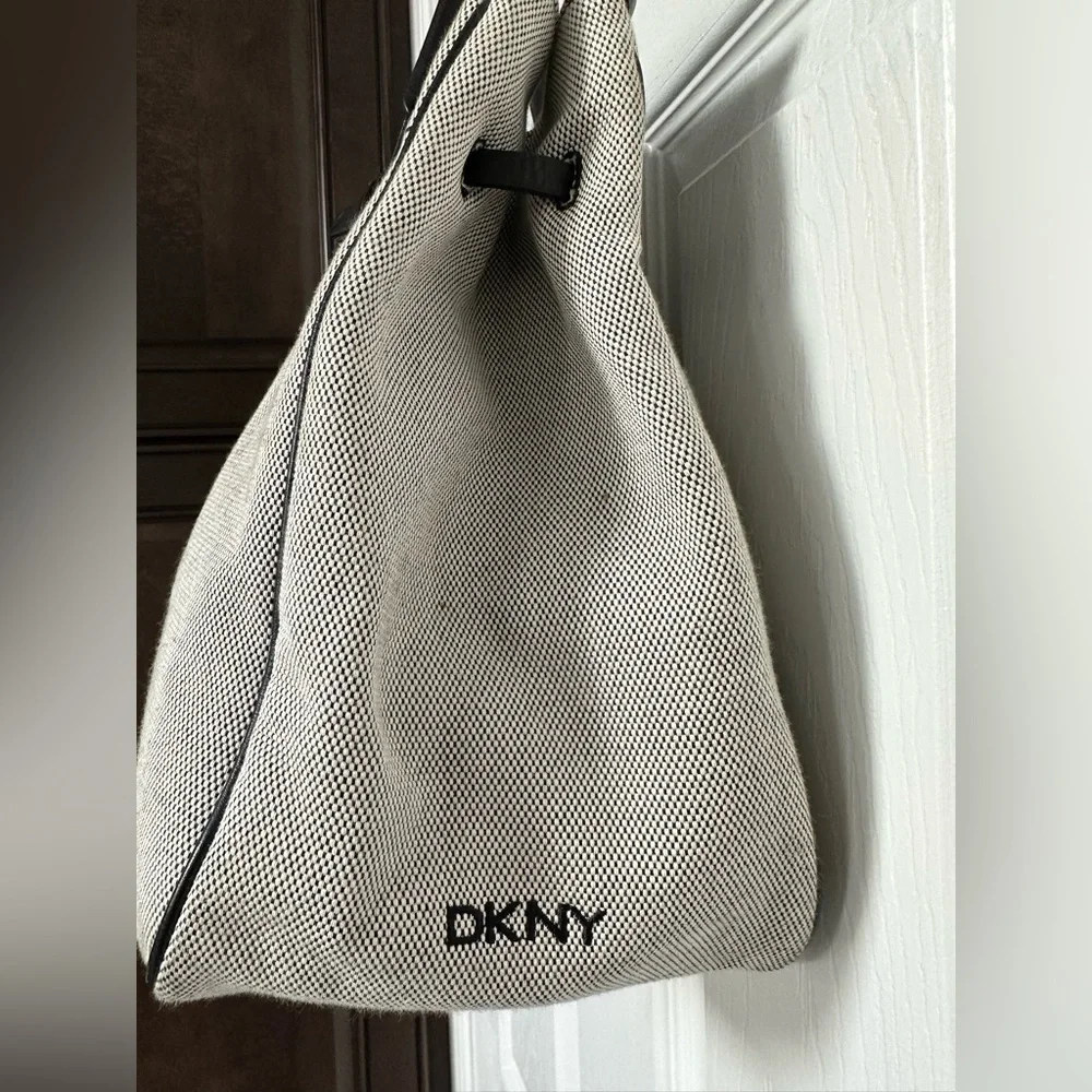 Black & Cream Women’s Tote Bag - Classic Canvas and Leather